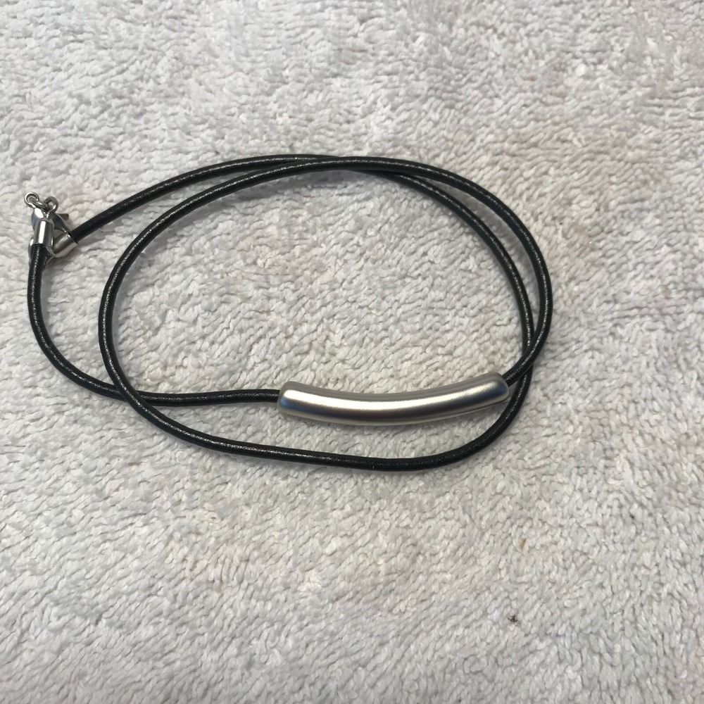 Vintage Avon 2000 Cord Necklace with Silvertone Bar